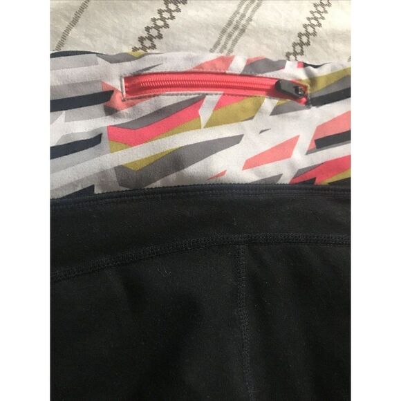 Fabletics Leggings Sz Small Knee Length Printed Pink Print Women's N - Picture 6 of 8